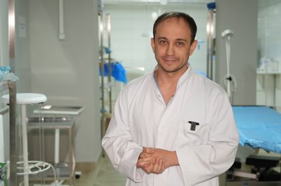 "Все, що є нагорі, все є і внизу". Одна з лікарень Дніпра облаштувала операційні в укритті "Все, що є нагорі, все є і внизу". Одна з лікарень Дніпра облаштувала операційні в укритті