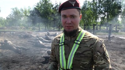 На Житомирщині курсанти одеської Військової академії отримали марунові берети ДШВ На Житомирщині курсанти одеської Військової академії отримали марунові берети ДШВ