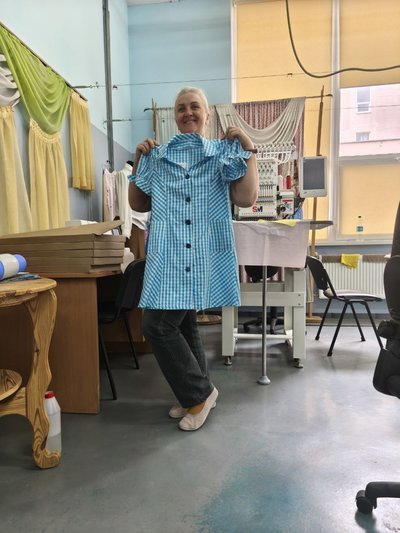 "Під обстрілами бігли до ЗСУ": історія переселенки Світлани Кравченко, яка у 55 змінила професію "Під обстрілами бігли до ЗСУ": історія переселенки Світлани Кравченко, яка у 55 змінила професію