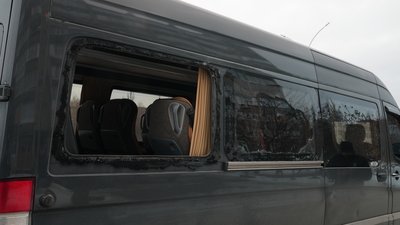 “Пішла до дочки, а в неї балкон вибитий”: російський дрон вибухнув біля багатоповерхівки у Сумах “Пішла до дочки, а в неї балкон вибитий”: російський дрон вибухнув біля багатоповерхівки у Сумах