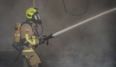 У Черкасах загорівся деревообробний цех У Черкасах загорівся деревообробний цех