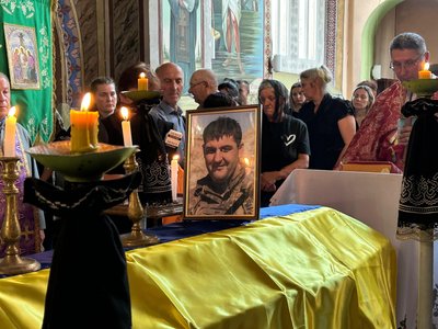 Сергій Паробек, ЗСУ, похорон, Тернопільщина Сергій Паробек, ЗСУ, похорон, Тернопільщина