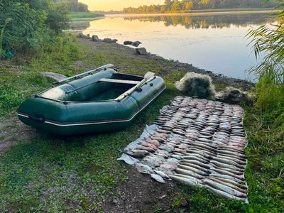Збитків на понад 433 тисячі гривень. На Дніпропетровщин викрили грубе порушення правил рибальства Збитків на понад 433 тисячі гривень. На Дніпропетровщин викрили грубе порушення правил рибальства