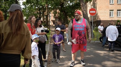 Подарувати настій дітям: байкери завітали до маленьких пацієнтів Черкаського центру онкології Подарувати настій дітям: байкери завітали до маленьких пацієнтів Черкаського центру онкології