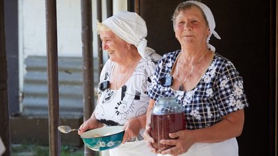 "Ми полюбили абсолютно усе тут". Баба Єлька" презентувала шосту серію циклу про громади Кіровоградщини "Ми полюбили абсолютно усе тут". Баба Єлька" презентувала шосту серію циклу про громади Кіровоградщини