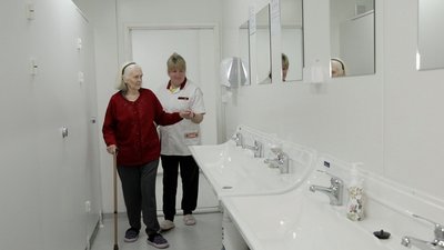 На Вінниччині працює модульне містечко для літніх ВПО з Херсонщини На Вінниччині працює модульне містечко для літніх ВПО з Херсонщини