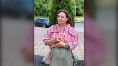 Авторка із Шостки написала роман про жіночу сексуальність і досвід, про який мовчать Авторка із Шостки написала роман про жіночу сексуальність і досвід, про який мовчать
