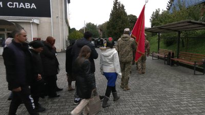 Прощання із військовослужбовцем Олексієм Давиденком Прощання із військовослужбовцем Олексієм Давиденком