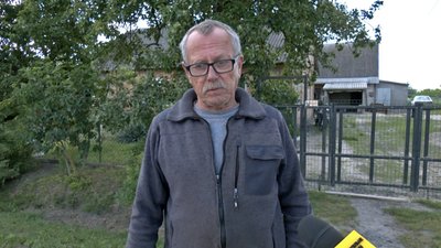 "Можна дзьоба розбити": два села на Волині п'ятий рік без автобуса через погану дорогу "Можна дзьоба розбити": два села на Волині п'ятий рік без автобуса через погану дорогу