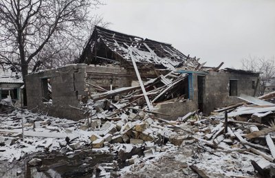 Наслідки обстрілів Донеччини 5 лютого. Фото: сайт поліції Донеччини Наслідки обстрілів Донеччини 5 лютого. Фото: сайт поліції Донеччини