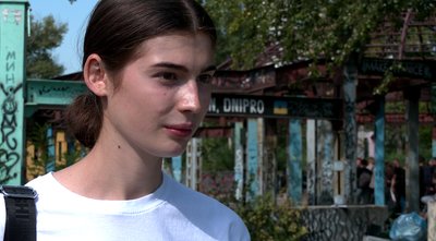 "Робимо місто чистішим": у Дніпрі до Всесвітнього дня прибирання зібрали сміття на Набережній