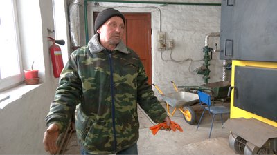 Топити нема чим: у ліцеї на Черкащині розірвало радіатори опалення