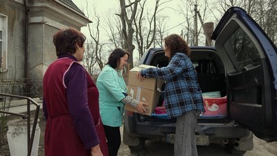 Оксана Мироненко, гуманітарна допомога, переселенці, Більшівці Оксана Мироненко, гуманітарна допомога, переселенці, Більшівці