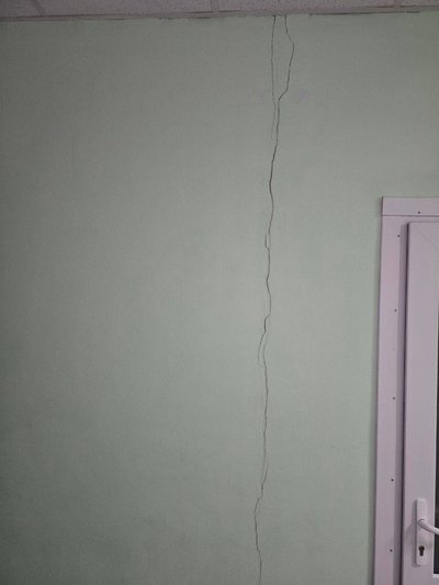 Унаслідок атаки пошкоджень зазнала Одеська гімназія №19: фото Унаслідок атаки пошкоджень зазнала Одеська гімназія №19: фото