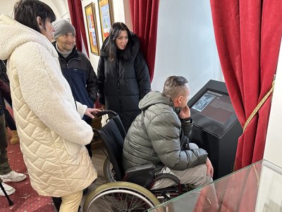 Військові, які лікуються в місцевих шпиталях побували на екскурсії в Ужгородському замку Військові, які лікуються в місцевих шпиталях побували на екскурсії в Ужгородському замку