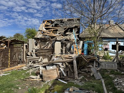 “Вибухнуло і все обвалилось”: наслідки обстрілу Білопілля керованими авіабомбами “Вибухнуло і все обвалилось”: наслідки обстрілу Білопілля керованими авіабомбами
