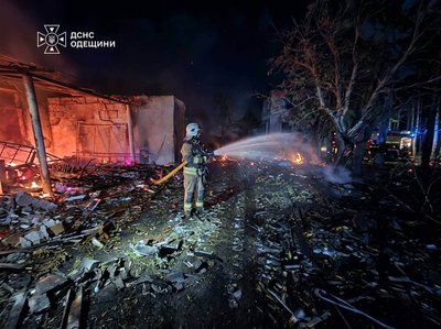 На Одещині через атаку РФ сталися пожежі на енергетичних і газових об’єктах На Одещині через атаку РФ сталися пожежі на енергетичних і газових об’єктах