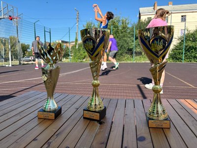 У Бердичеві Тиждень молоді завершили турніром із стритболу за участі молоді, військових та ветеранів У Бердичеві Тиждень молоді завершили турніром із стритболу за участі молоді, військових та ветеранів