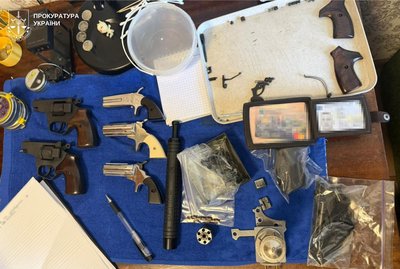 Перероблені набої поштою з Києва до Львова: 51-річному киянину повідомили про підозру Перероблені набої поштою з Києва до Львова: 51-річному киянину повідомили про підозру