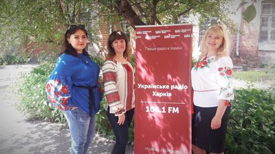 Тетяна Кривоніс з колегами Зоєю Вакулюк та Оксаною Лапко (Білецькою) Тетяна Кривоніс з колегами Зоєю Вакулюк та Оксаною Лапко (Білецькою)