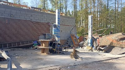 Руйнування та збитки внаслідок повітряної атаки армії РФ по громаді на Житомирщині Руйнування та збитки внаслідок повітряної атаки армії РФ по громаді на Житомирщині