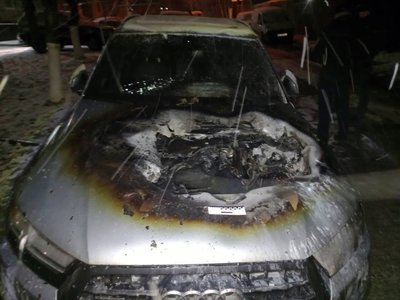 Перший підпал авто у 2023 році: що відомо про пошкодження машини у Рівному Перший підпал авто у 2023 році: що відомо про пошкодження машини у Рівному