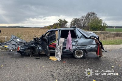 На Черкащині унаслідок ДТП загинули двоє людей На Черкащині унаслідок ДТП загинули двоє людей