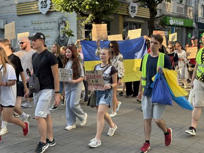 В Україні тривають протести проти відставки Федорова з посади очільника МОУ: День 11 В Україні тривають протести проти відставки Федорова з посади очільника МОУ: День 11