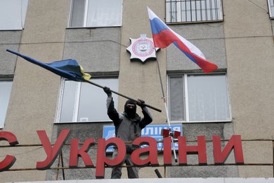 Катівня у Горлівці: поліція ідентифікувала дев'ятьох працівників колонії, де знущаються з полонених Катівня у Горлівці: поліція ідентифікувала дев'ятьох працівників колонії, де знущаються з полонених