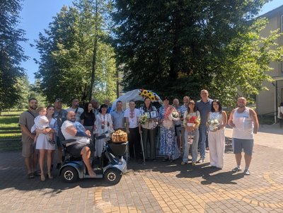 У лікарні на Тернопільщині одружився захисник України У лікарні на Тернопільщині одружився захисник України