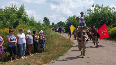 На Чернігівщині попрощалися з Олександром Троценком, Олександром Юхном та Вадимом Мусієнком, які загинули на Донеччині На Чернігівщині попрощалися з Олександром Троценком, Олександром Юхном та Вадимом Мусієнком, які загинули на Донеччині