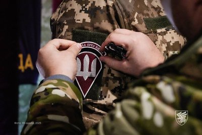 У житомирській 95-й бригаді нагородили військових за участь у штурмах У житомирській 95-й бригаді нагородили військових за участь у штурмах