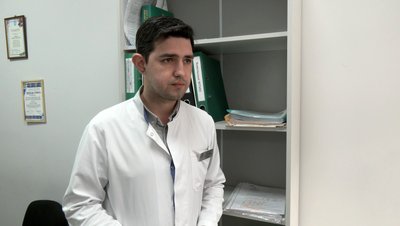 Черги у районному ТЦК на Волині: як проходять медкомісію "обмежено придатні" Черги у районному ТЦК на Волині: як проходять медкомісію "обмежено придатні"