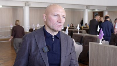 «Хто втомився — є військкомат»: чи хочуть виборів місцеві депутати у Черкасах, а містяни змін «Хто втомився — є військкомат»: чи хочуть виборів місцеві депутати у Черкасах, а містяни змін