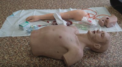 "Крики людей та хвилини на порятунок". Як медики 128-ї бригади тероборони ЗСУ проходять навчання "Крики людей та хвилини на порятунок". Як медики 128-ї бригади тероборони ЗСУ проходять навчання