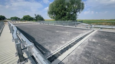 Завершили ремонт трьох мостів на дорозі між Черніговом та Славутичем та відкрили рух транспорту Завершили ремонт трьох мостів на дорозі між Черніговом та Славутичем та відкрили рух транспорту