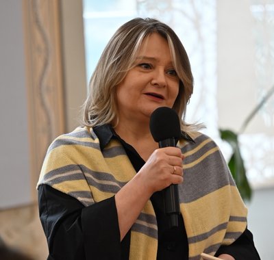 Олена Стяжкіна: як ми (не) думаємо про окупованих людей Олена Стяжкіна: як ми (не) думаємо про окупованих людей