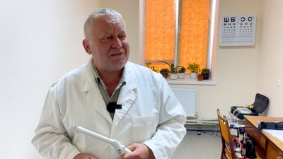 "Востаннє була у гінеколога 24 роки тому": як на Чернігівщині виїзна бригада лікарів обстежує людей "Востаннє була у гінеколога 24 роки тому": як на Чернігівщині виїзна бригада лікарів обстежує людей