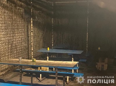 Погрожував підірвати гранату серед вулиці: поліцейські Криворіжжя затримали підозрюваного Погрожував підірвати гранату серед вулиці: поліцейські Криворіжжя затримали підозрюваного