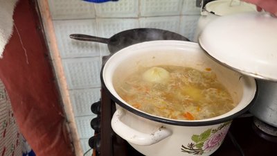 "Спочатку її готували на весілля": сімейний рецепт "засипаної капусти" жительки Хмельниччини "Спочатку її готували на весілля": сімейний рецепт "засипаної капусти" жительки Хмельниччини