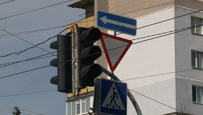 Вимкнення електроенергії: як у Черкасах працюють світлофори Вимкнення електроенергії: як у Черкасах працюють світлофори