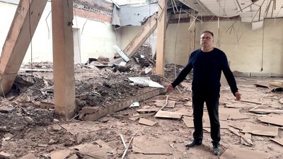 Керовані бомби били по центру Слов'янська: які руйнування та як містяни пережили атаку Керовані бомби били по центру Слов'янська: які руйнування та як містяни пережили атаку