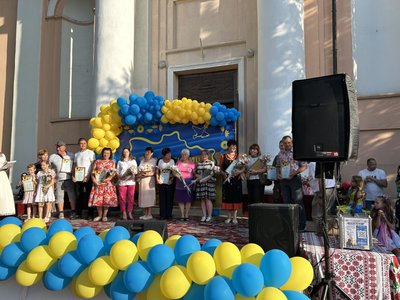 У Монастирищі на Черкащині відсвяткували День міста й зібрали кошти для ЗСУ У Монастирищі на Черкащині відсвяткували День міста й зібрали кошти для ЗСУ