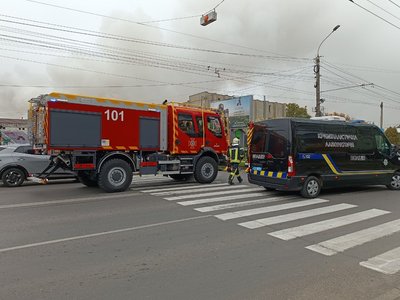 У Луцьку через атаку РФ травмувалися шестеро людей, двоє із них — у важкому стані У Луцьку через атаку РФ травмувалися шестеро людей, двоє із них — у важкому стані