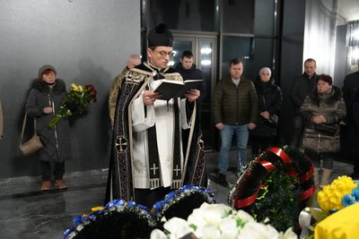 У Херсоні провели в останню путь військовослужбовця Тараса Ставнійчука У Херсоні провели в останню путь військовослужбовця Тараса Ставнійчука