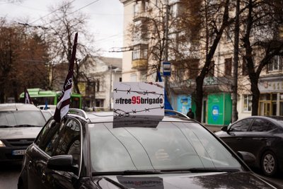 Акція на підтримку полонених і безвісти зниклих відбулася в Житомирі Акція на підтримку полонених і безвісти зниклих відбулася в Житомирі