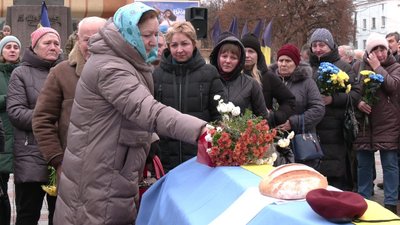 У Рівному попрощались з військовим Олександром Войтюком