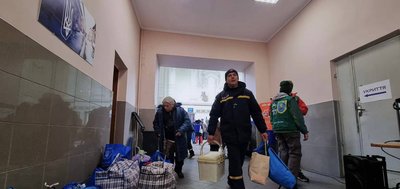На Буковину прибув потяг із переселенцями з Донецької області На Буковину прибув потяг із переселенцями з Донецької області