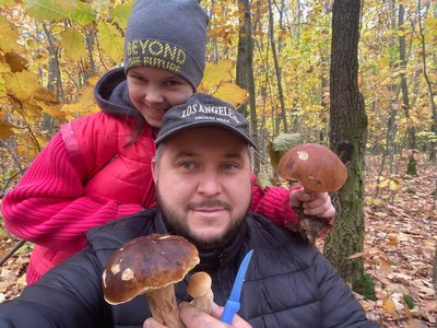 «Лише лінивий міг не назбирати собі грибів»: житомирянин Віктор Лісовський розповів про грибний сезон-2026 і знахідку