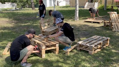 За гроші з Данії та Японії: на Черкащині молодь власноруч створює інклюзивний простір За гроші з Данії та Японії: на Черкащині молодь власноруч створює інклюзивний простір